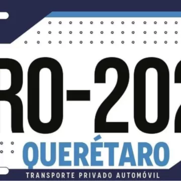 Empresa debe de pagar daños por placas que se vendieron a queretanos: Aguilera Rico