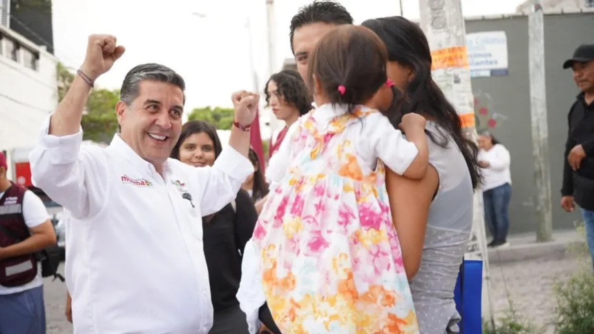 “Becas para las Carreras del Futuro», apuesta de Chema Tapia por la Educación y el Futuro de Querétaro