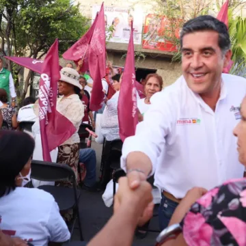 Presenta Chema Tapia programa Las Mujeres Primero